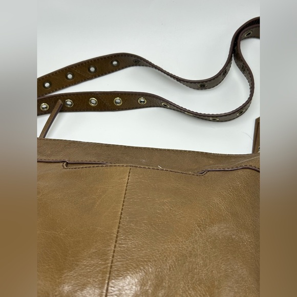 Hobo International Brown Leather Crossbody Shoulder Bag - Picture 6 of 8